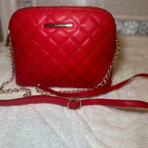 Red aldo purse